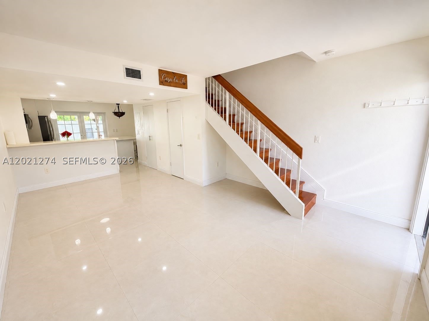 8265 NW 6th Ter – photo 2