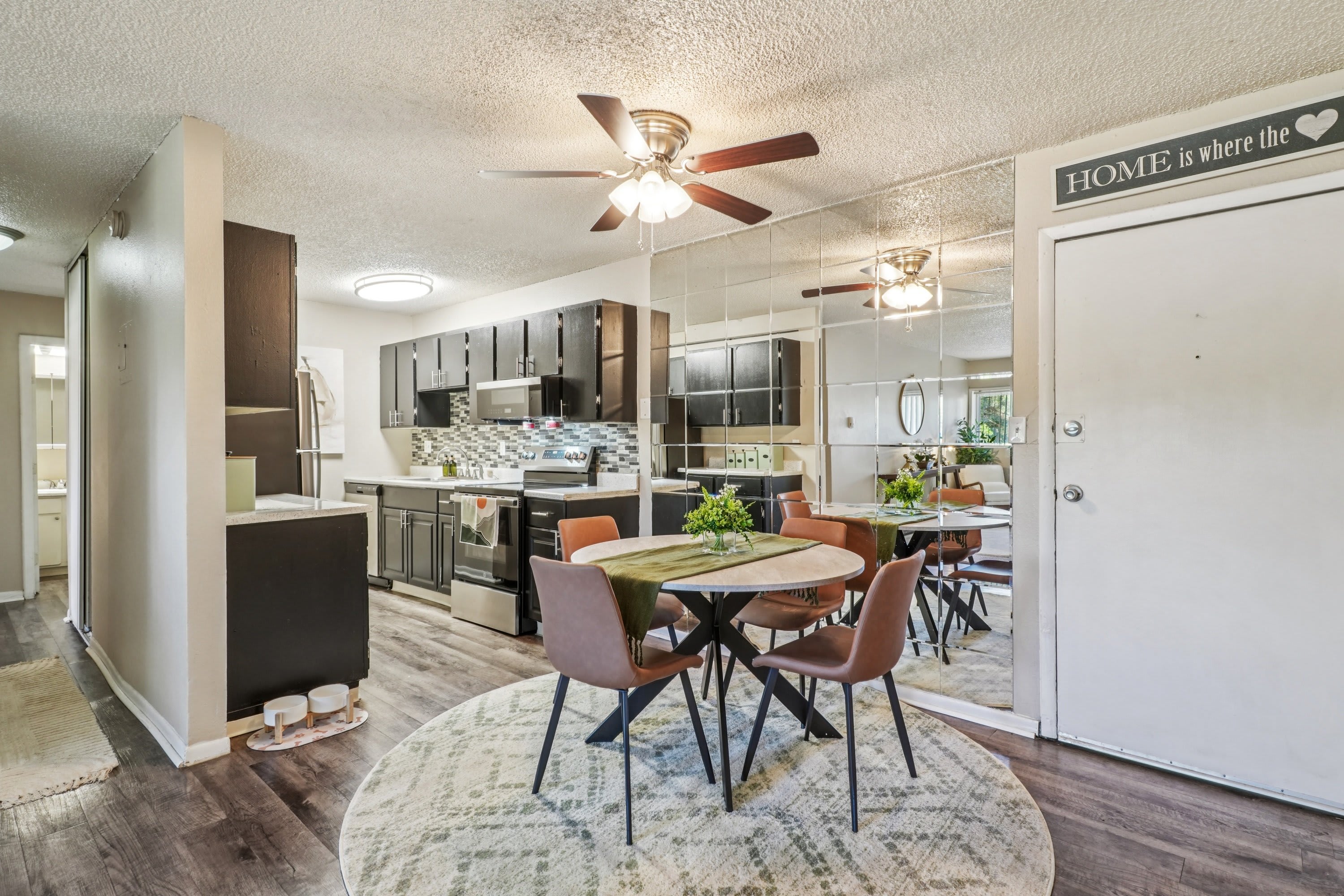 The Montecito Apartments – photo 5