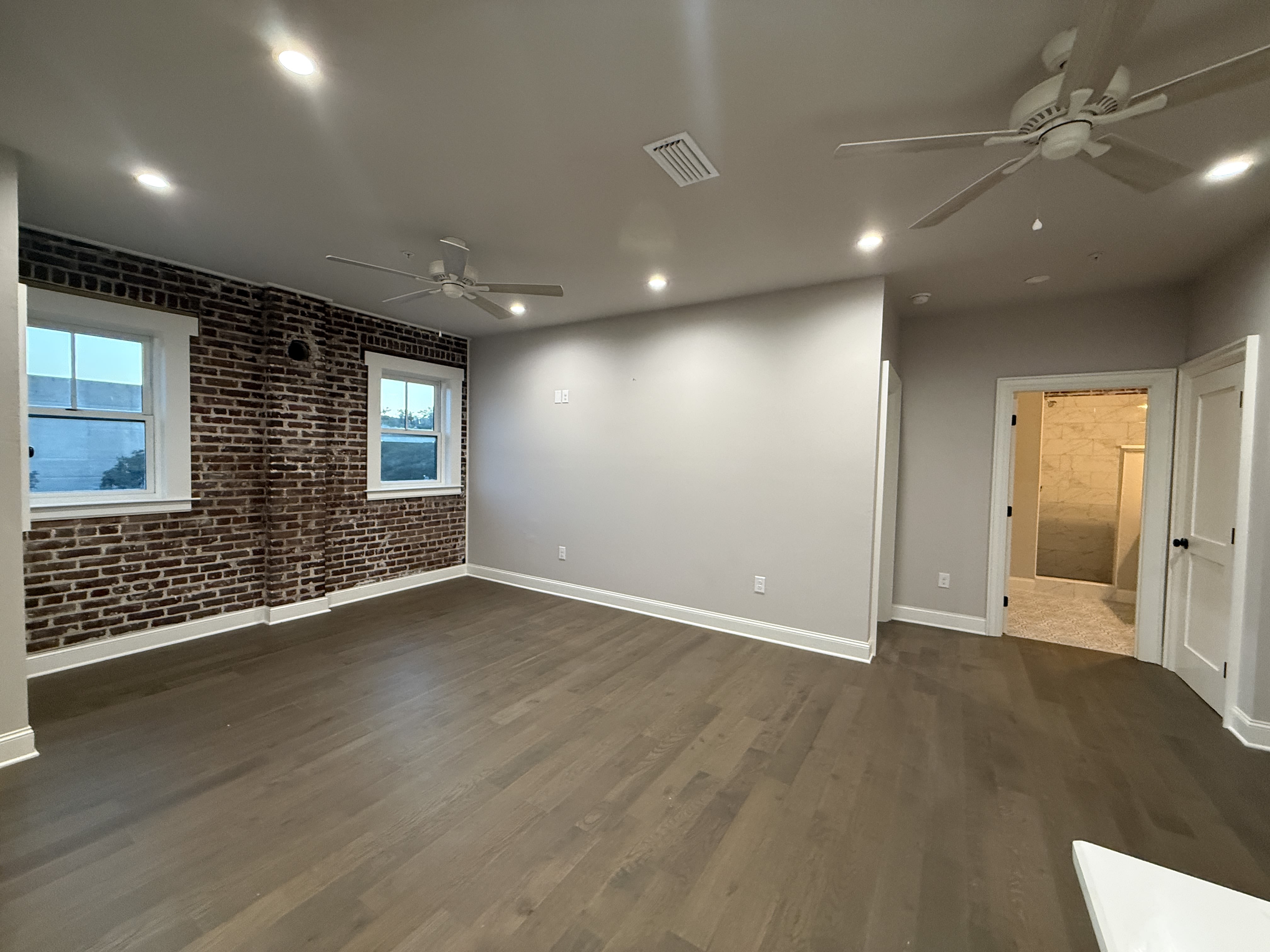 102 N Alston St Unit 203 – photo 4