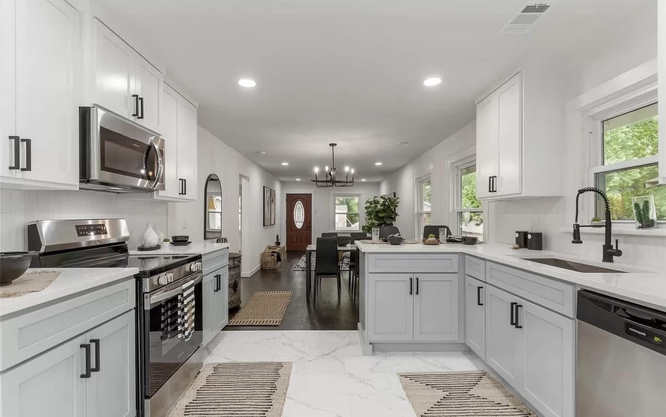 1911 West Easton Court – photo 3