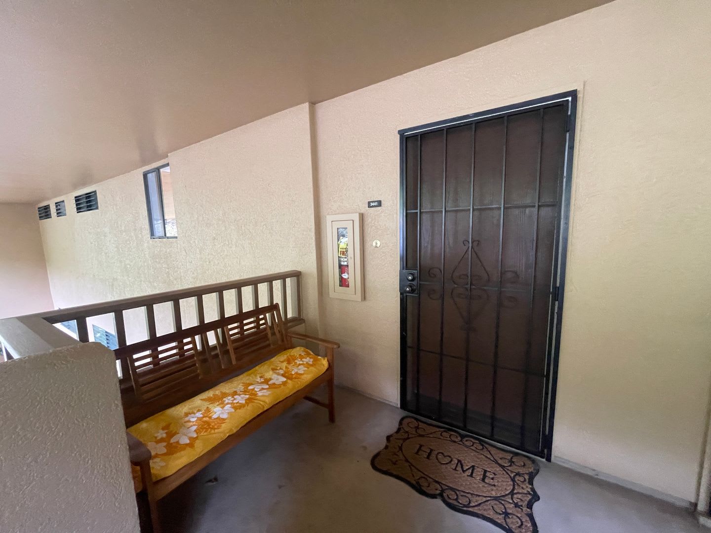 Beautiful 2 Bedroom 2 Bath Townhome – photo 2
