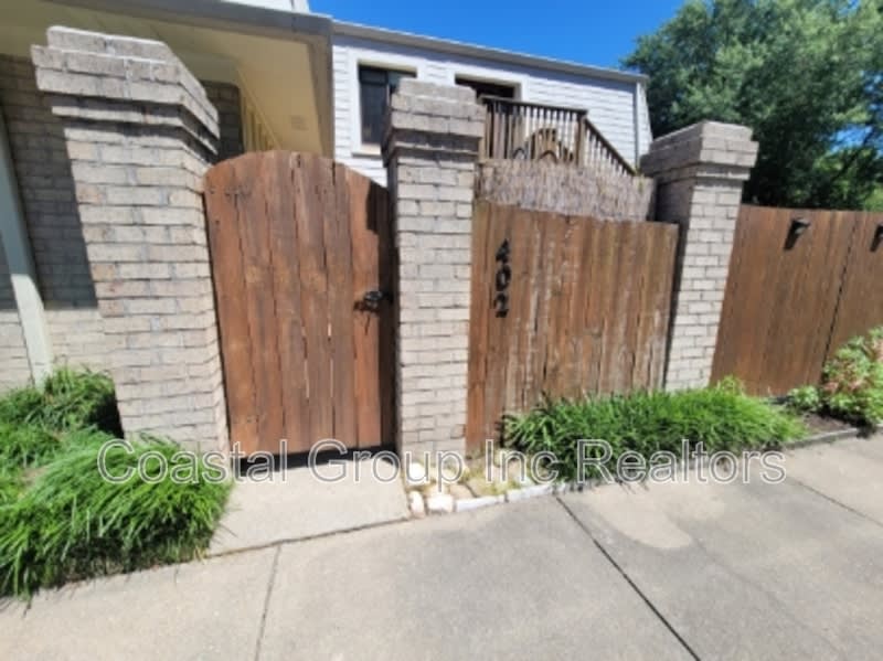 402 Duck Hunter Court – photo 2