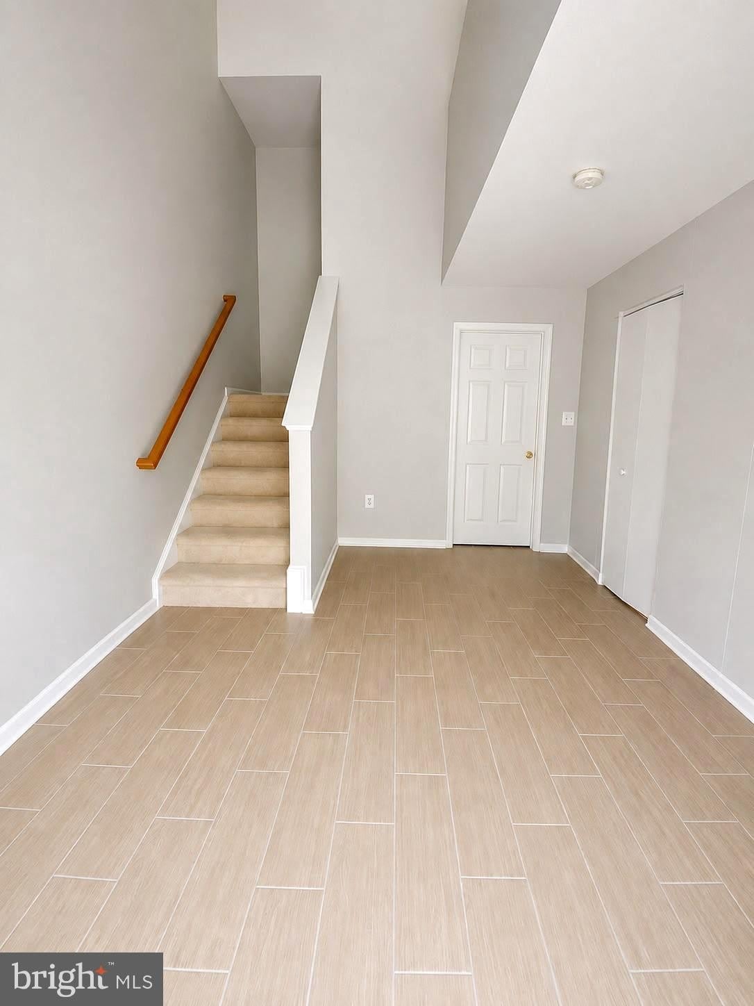 1124 HAMPTON Street – photo 3