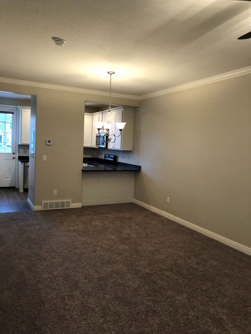 Darling Provo Townhome! – photo 2