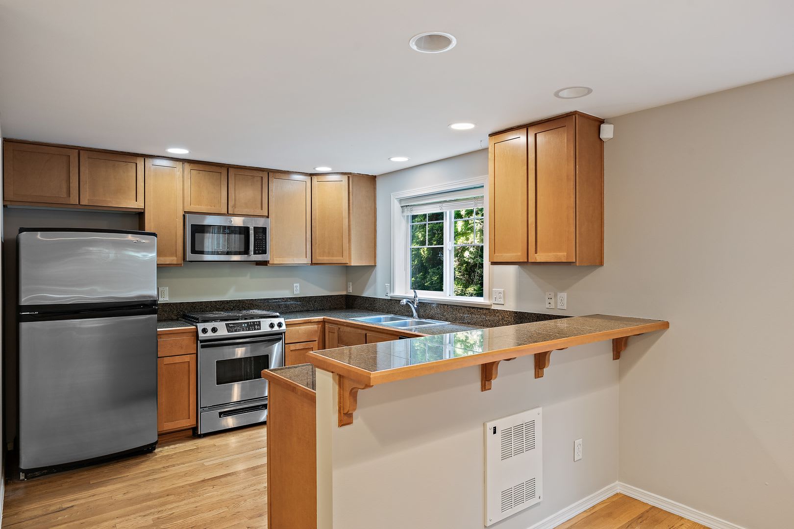 Spacious Greenwood Townhome – photo 5
