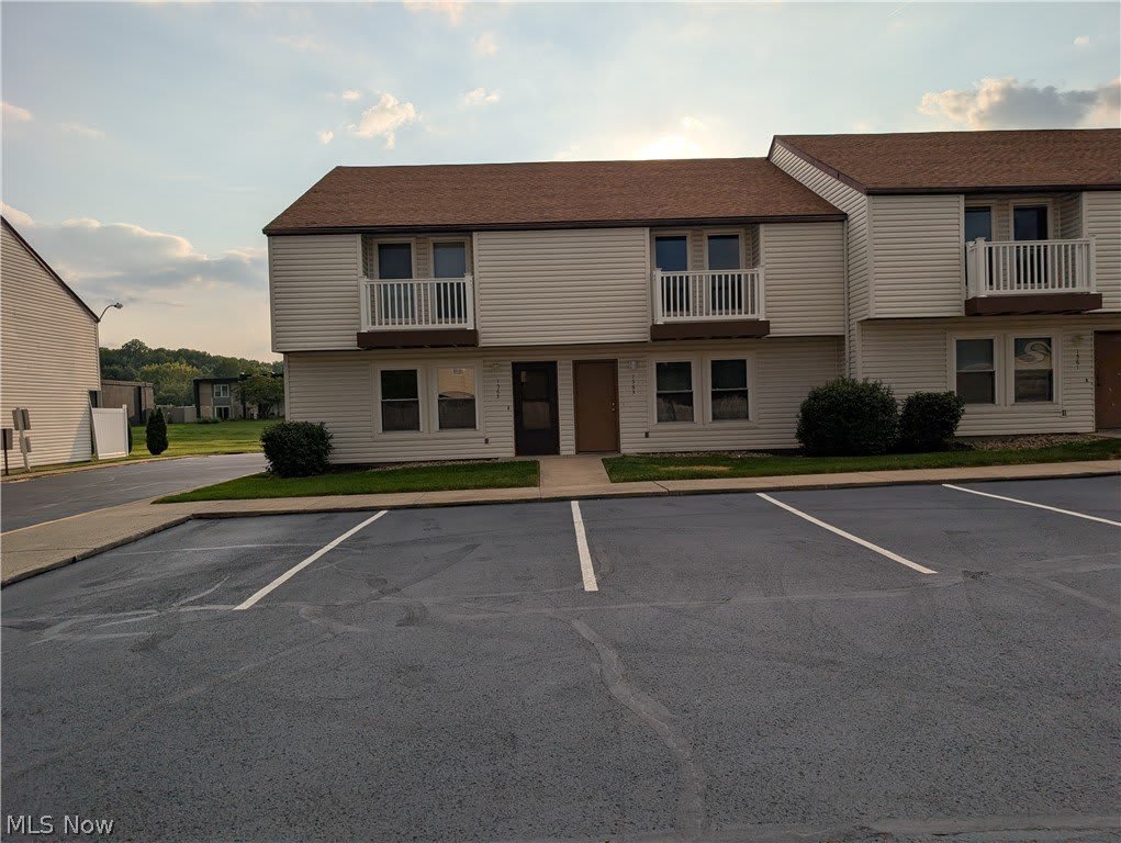 1565 Whitehall Boulevard – photo 2