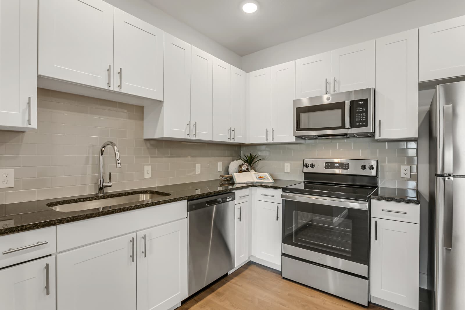 1040 Clearwater Largo Road NorthApt 203 – photo 4