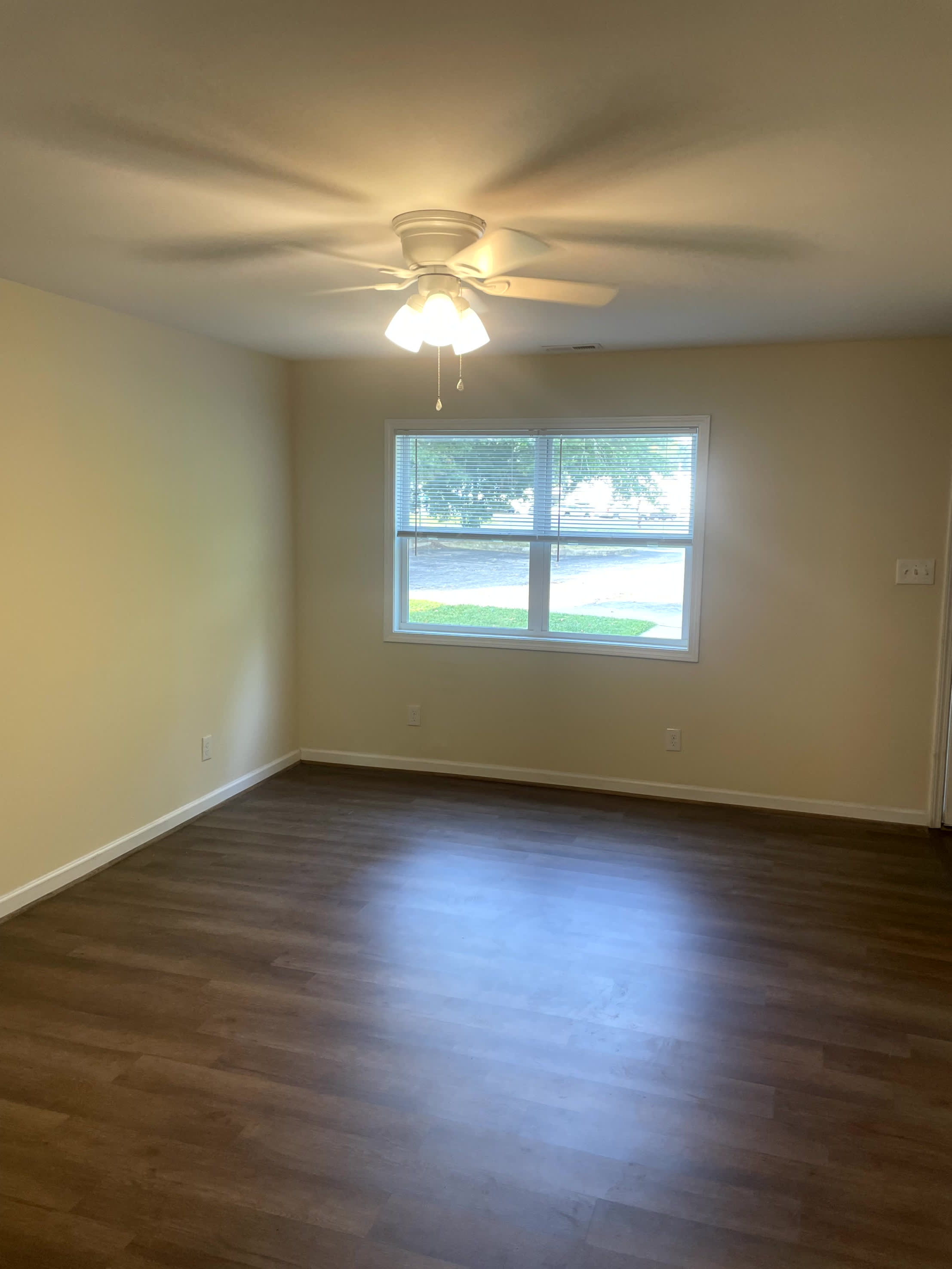 420 Wedgewood Dr. – photo 5