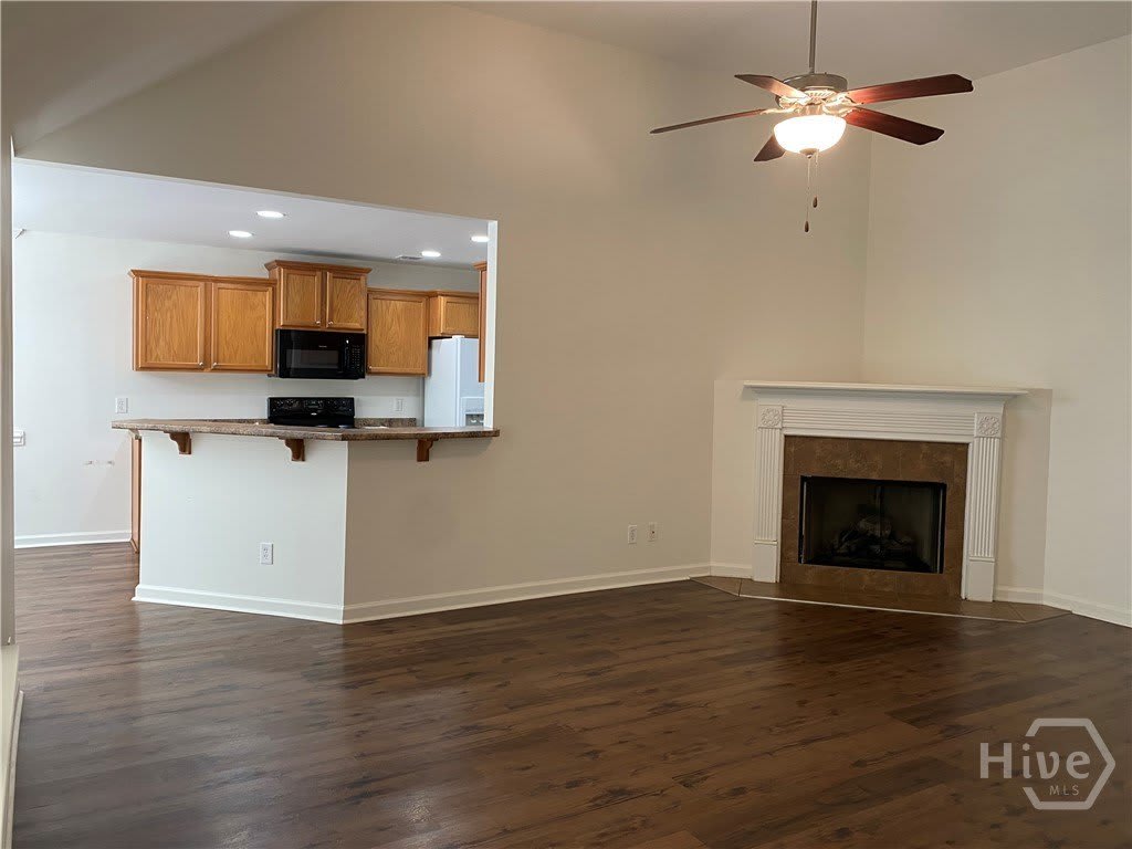 1540 Bradley Boulevard – photo 4