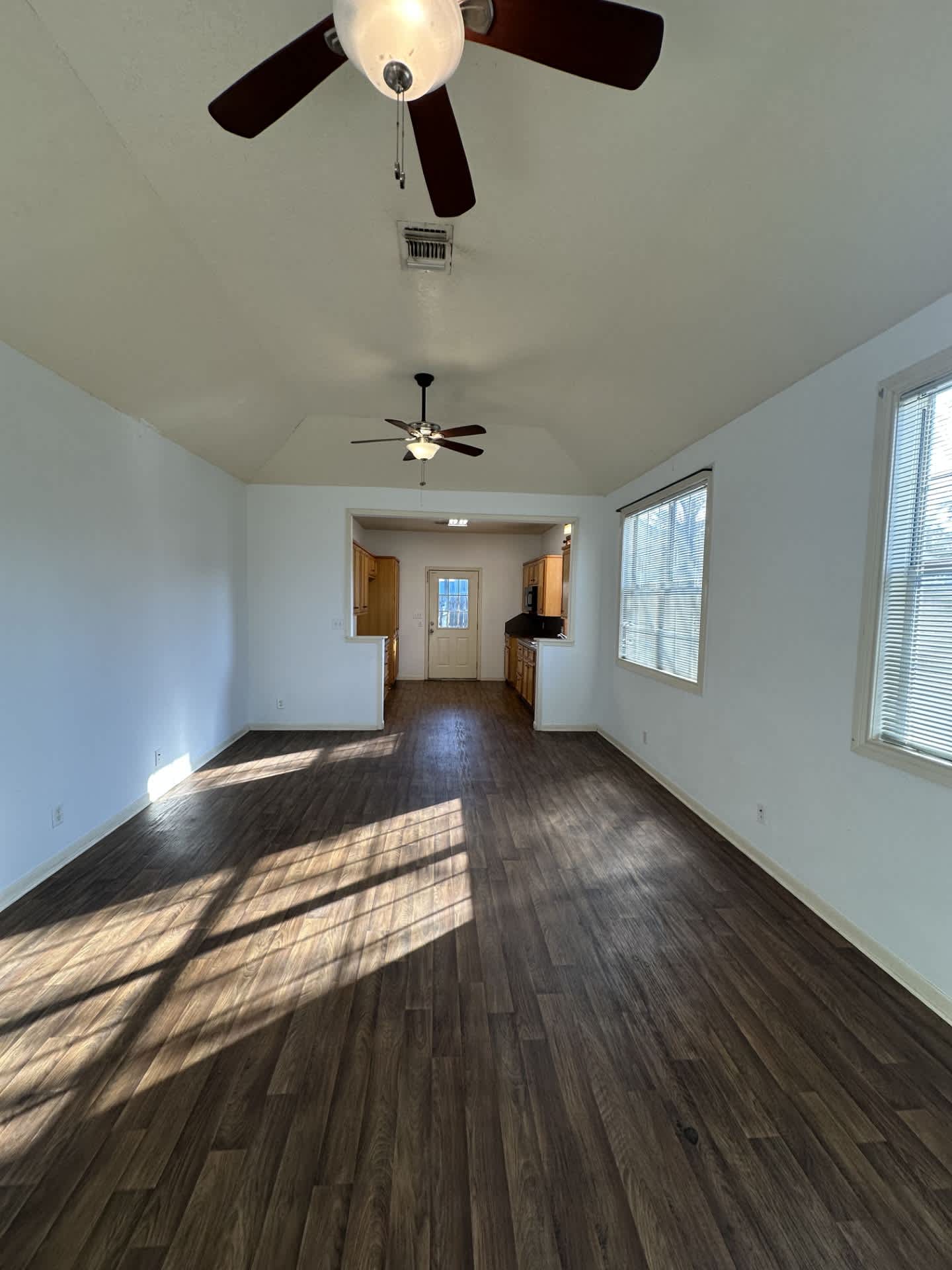 604 East Main Street – photo 5