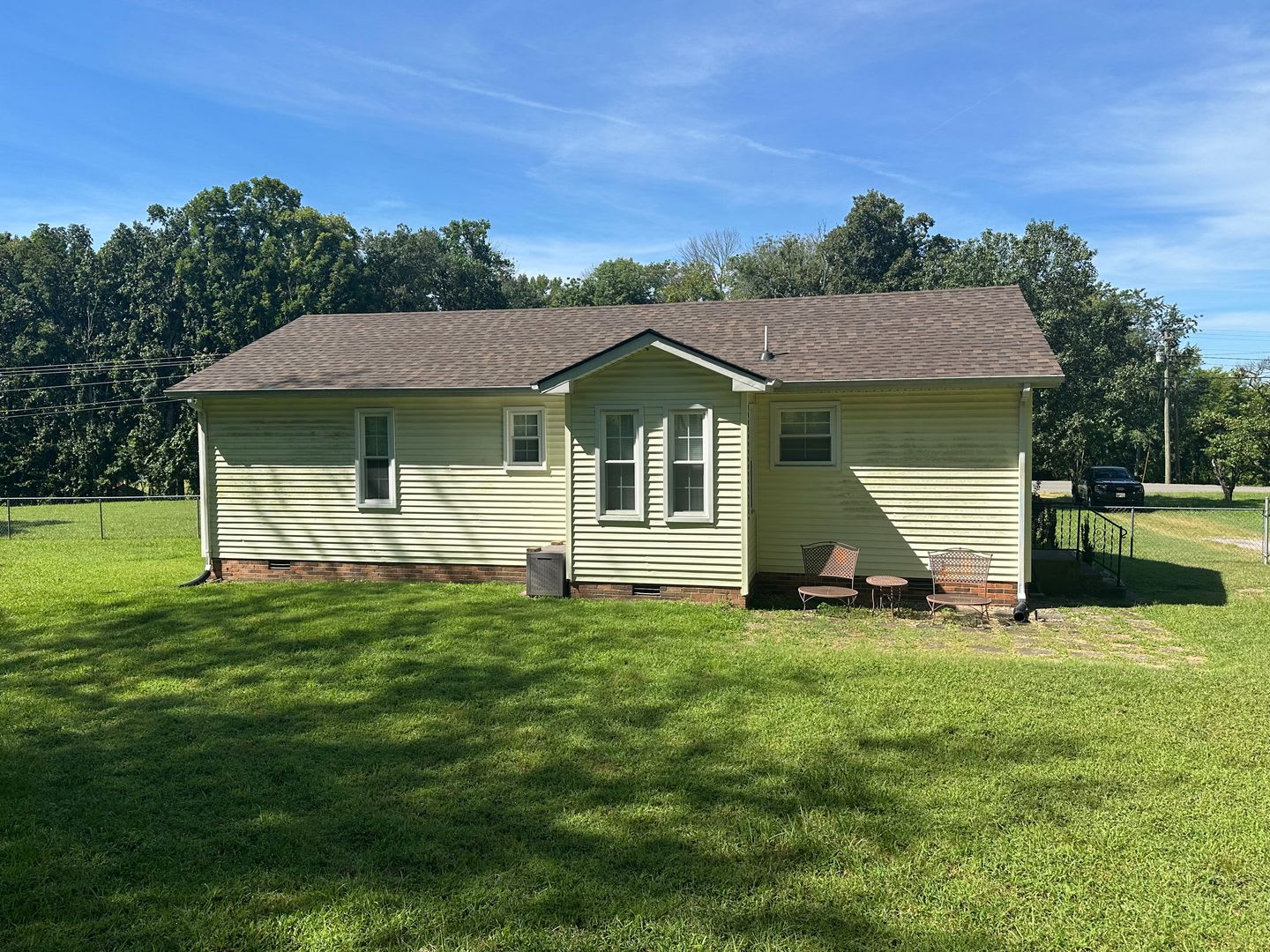 FOR LEASE- 3 BED 1 BATH SINGLE FAMILY HOME IN LEBANON! – photo 4