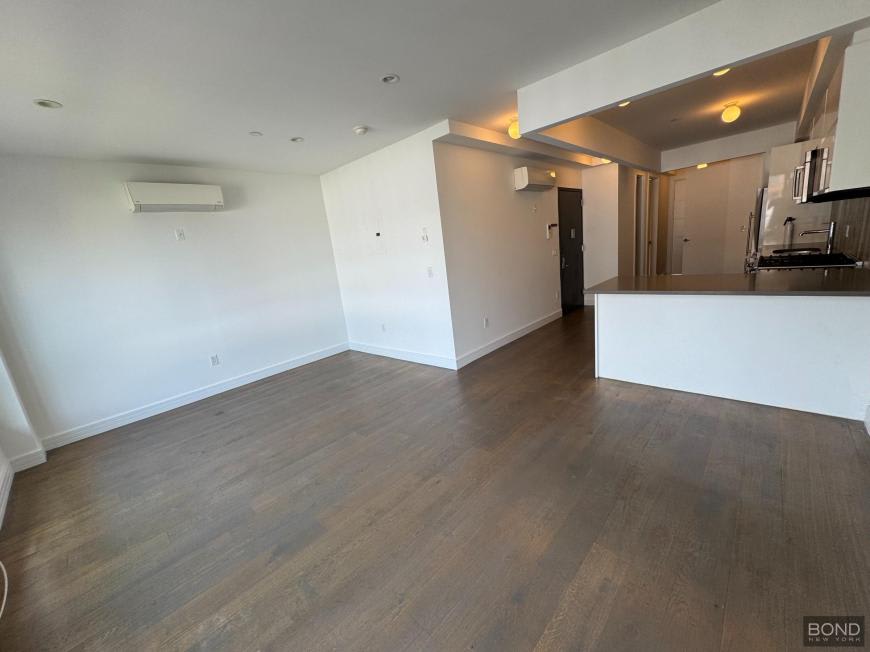 56 Vernon Avenue – photo 2