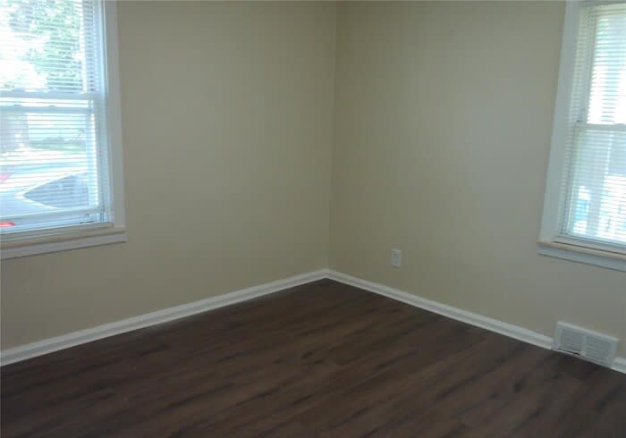 7535 Republic Avenue – photo 3