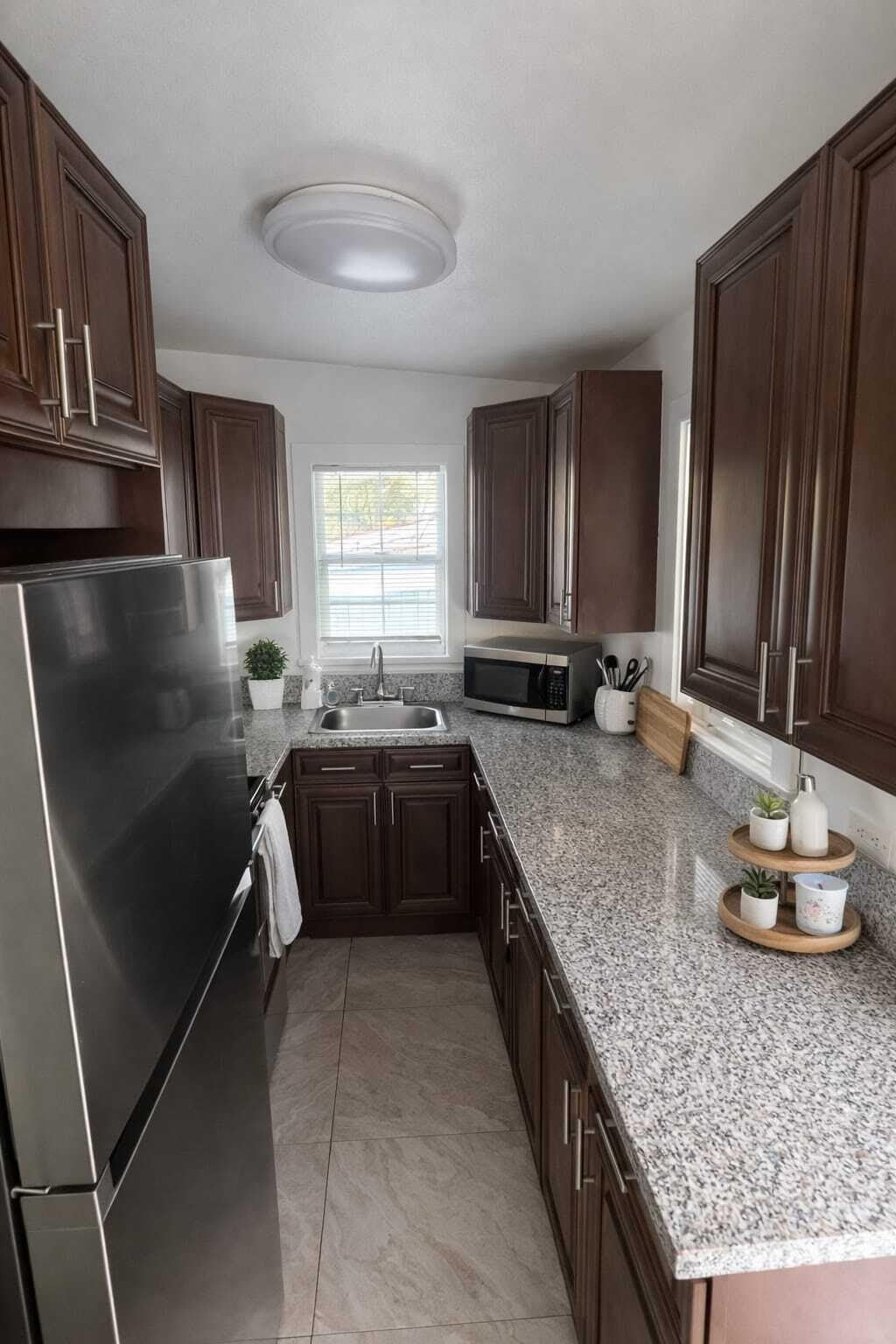 1110 White Street – photo 3