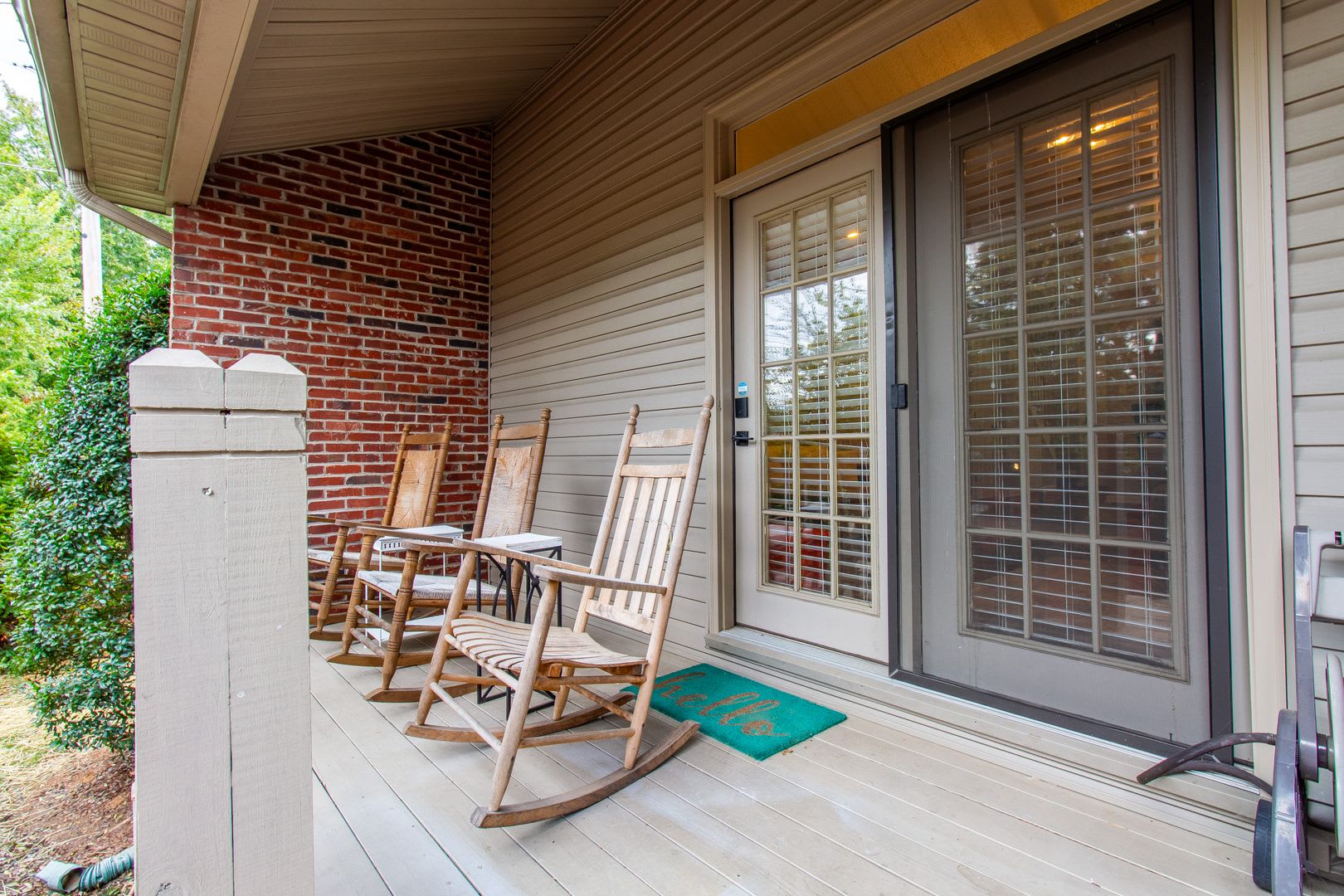 Beautiful 2 Bed, 2.5 Bath Condo in Johnson City – photo 4