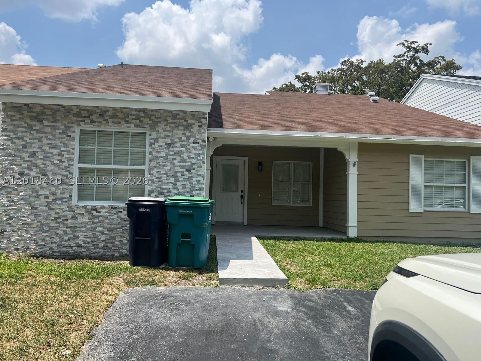 14530 SW 142nd Ct Cir – photo 4