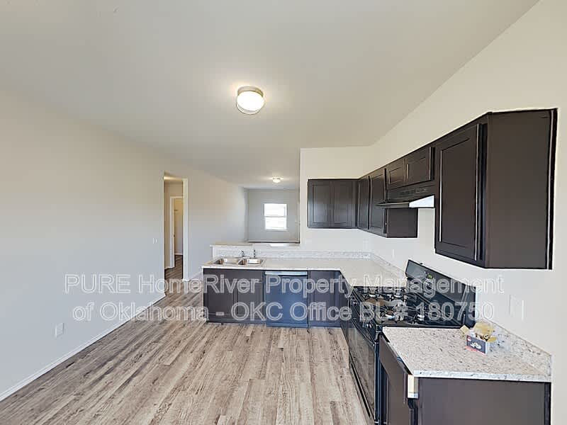 308 Karlee Ln – photo 4