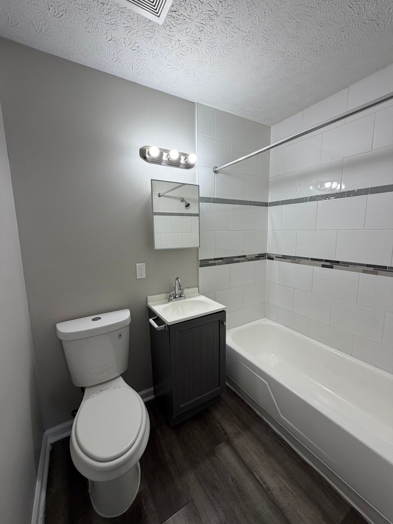Experience Luxury Living at Bellagio Living I: Modern Apartments in Lawrence, Indiana – photo 5