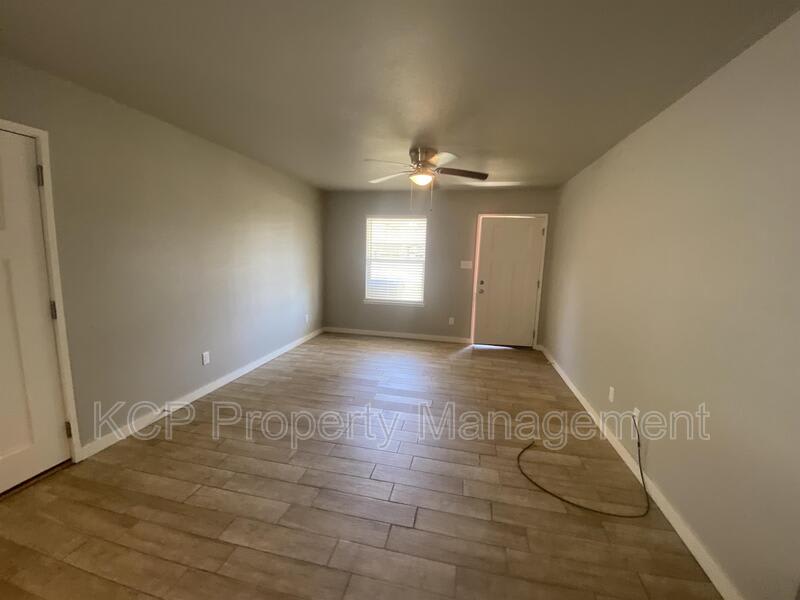 1815 Osage Street – photo 5