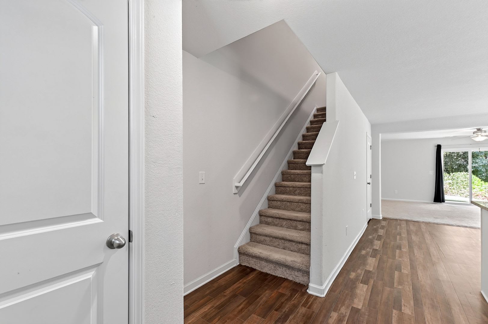 3BR Cul-de-Sac Townhome in Franklinton! – photo 2
