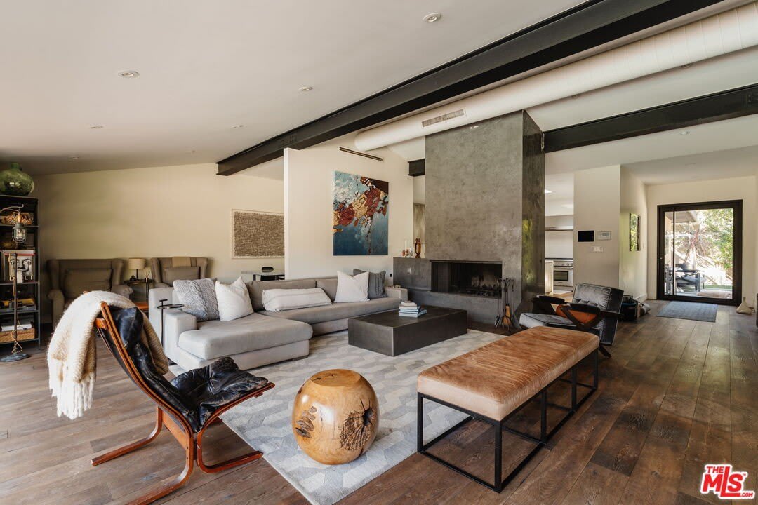 15490 Milldale Dr – photo 4