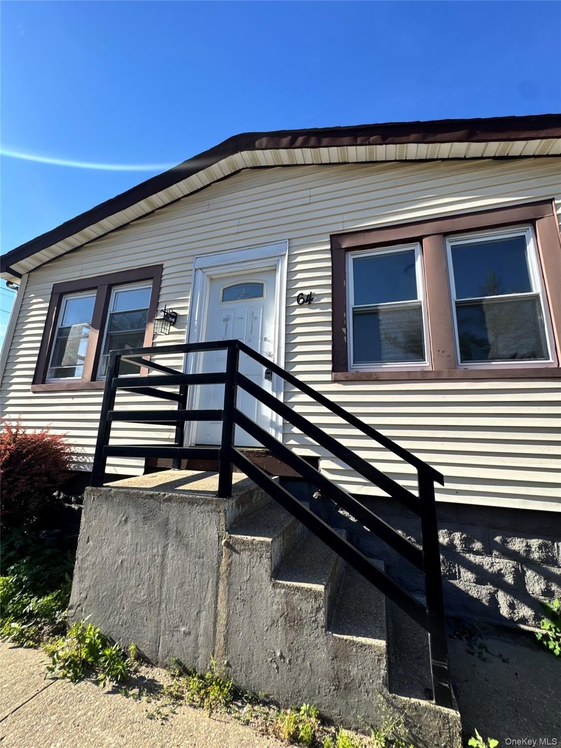 64 Sprague Avenue – photo 2