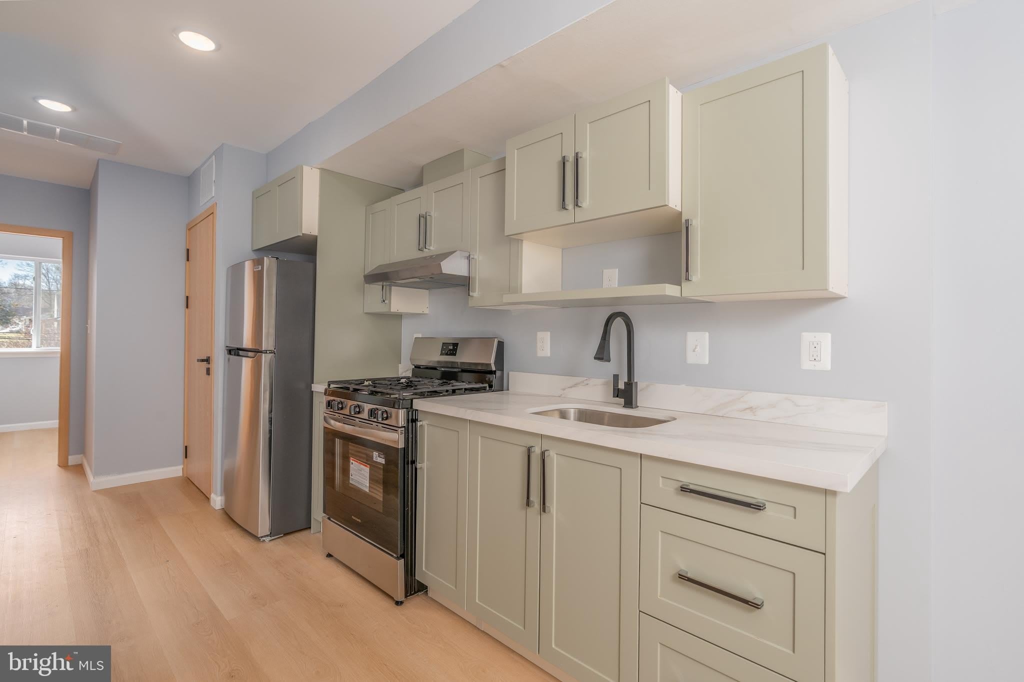 4936 NASH Street NE – photo 5