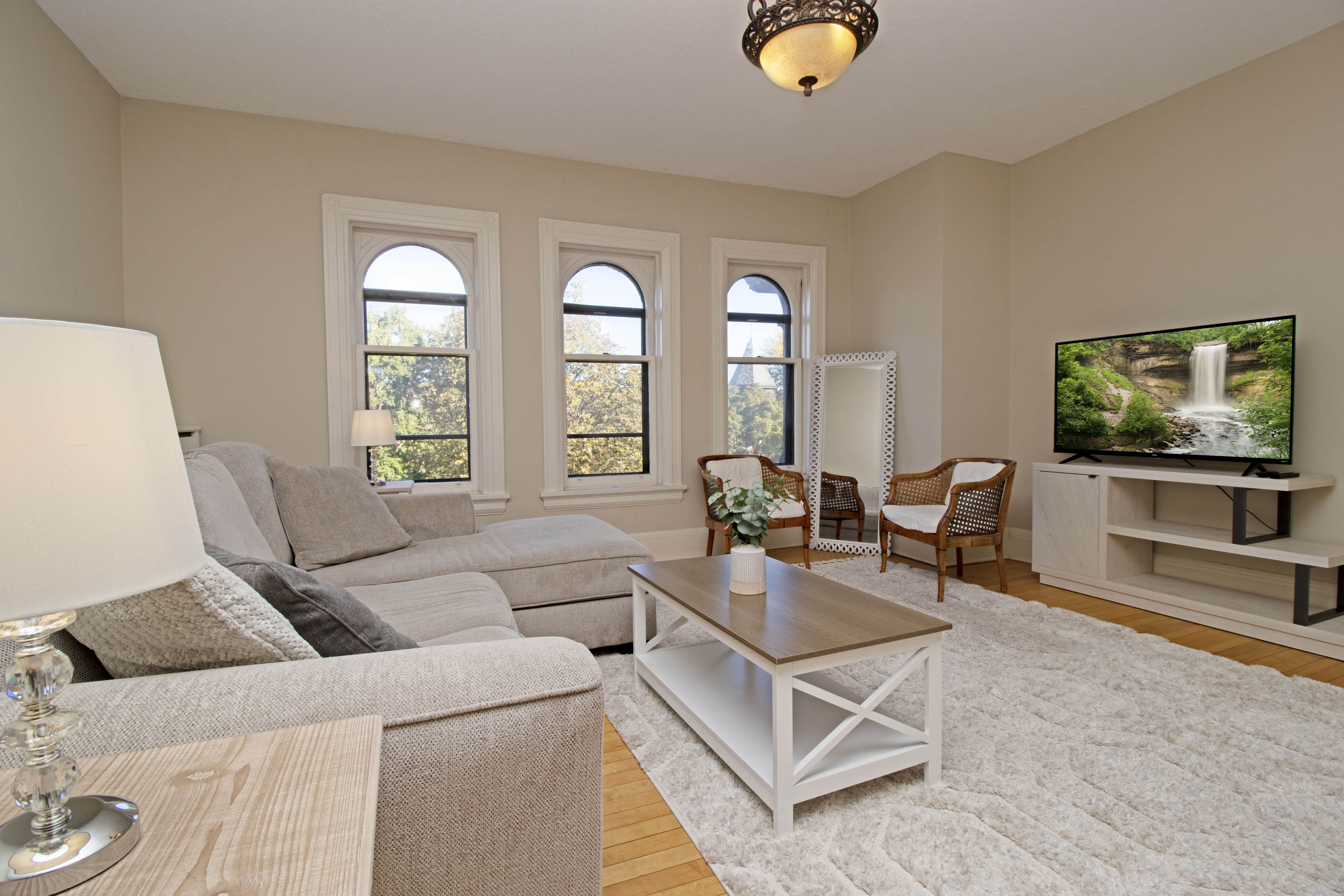 598 Summit Ave – photo 2
