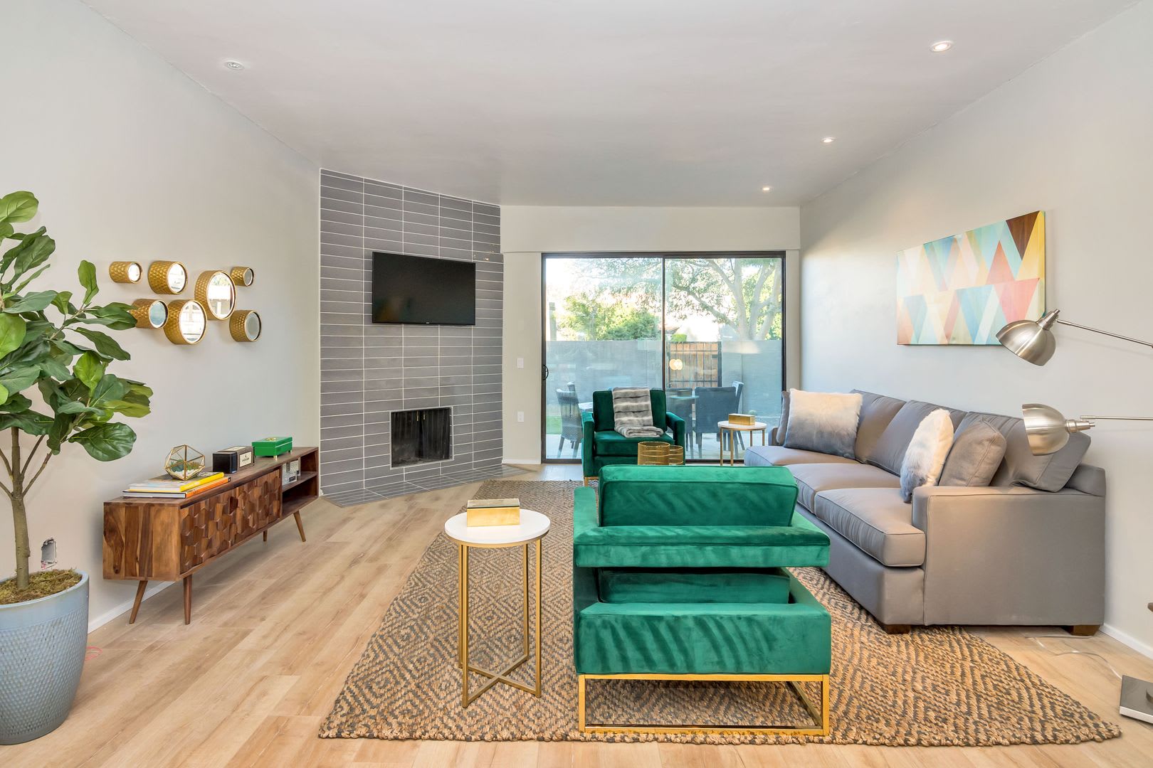 Rates Vary: $3,995 – photo 4