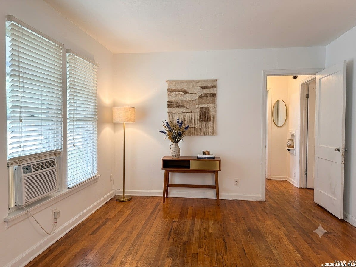 234 DANVILLE AVE – photo 3