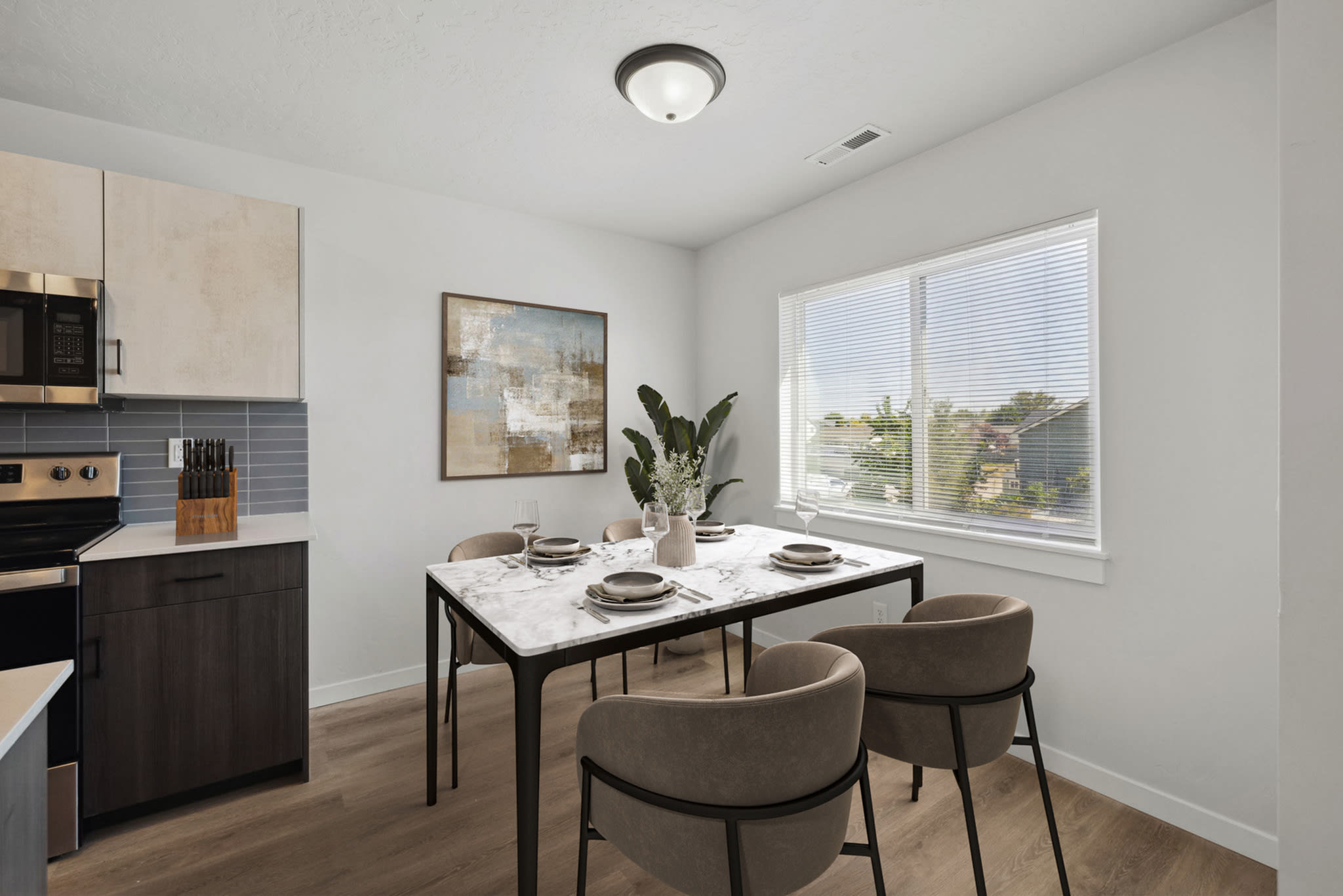 Breckenridge Apartments – photo 5