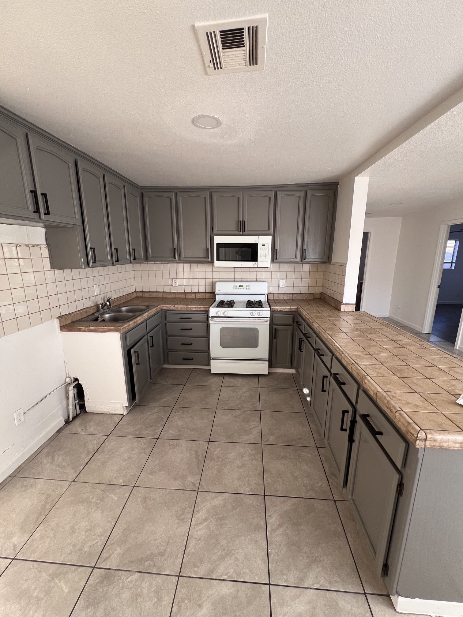 416 Mill Street – photo 4