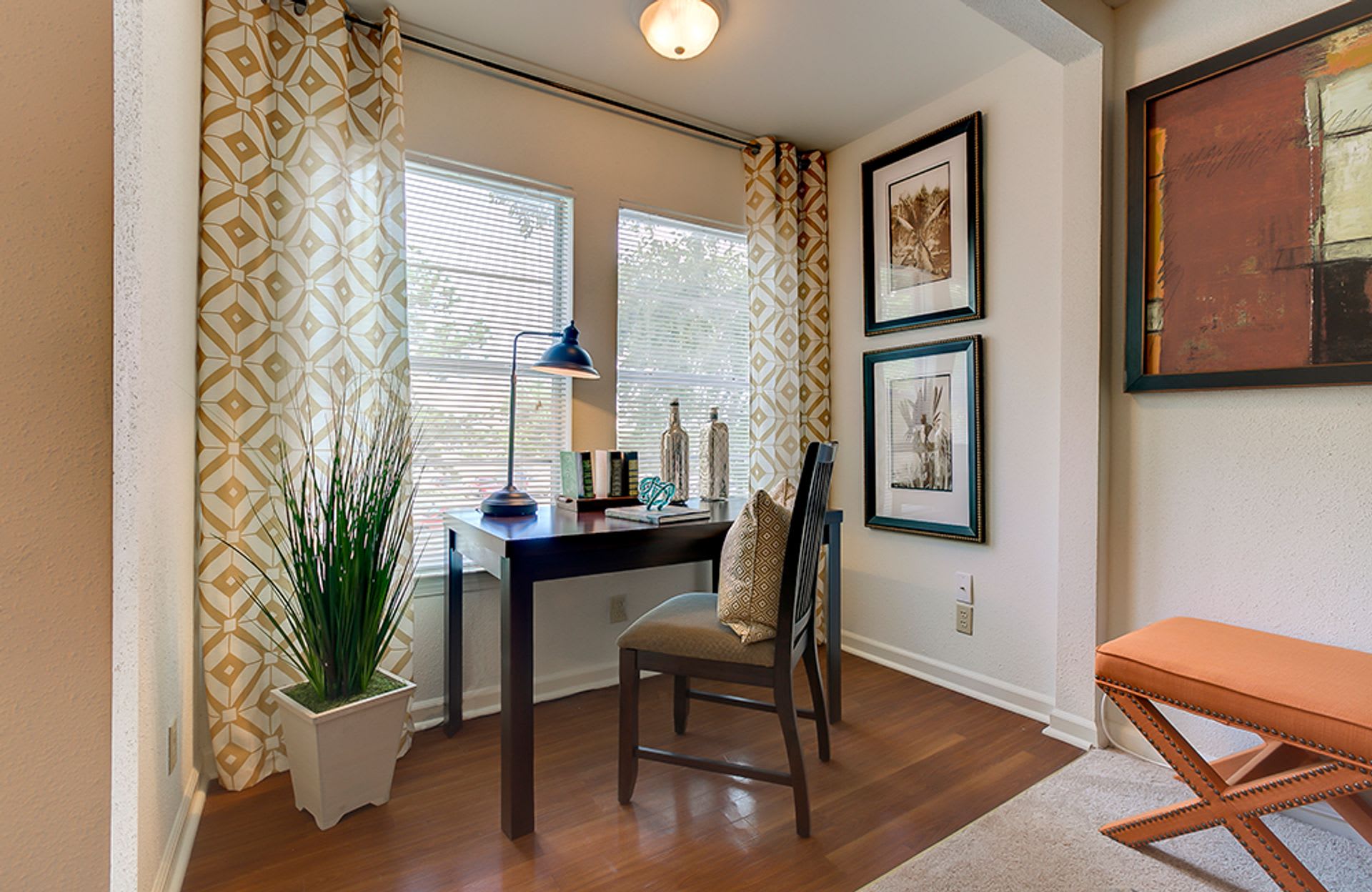 609 Warren St – photo 2