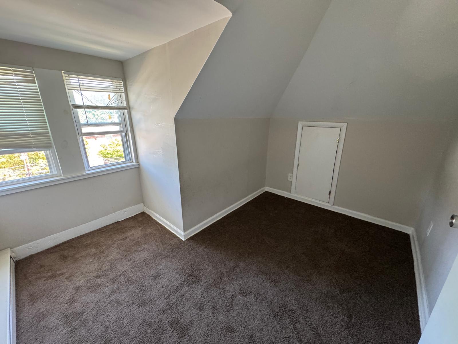 928 Pitman Avenue, Unit B – photo 2