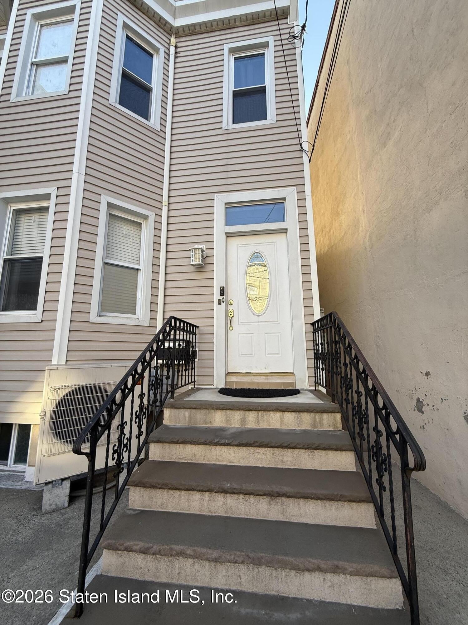 1204 Bay Street – photo 1
