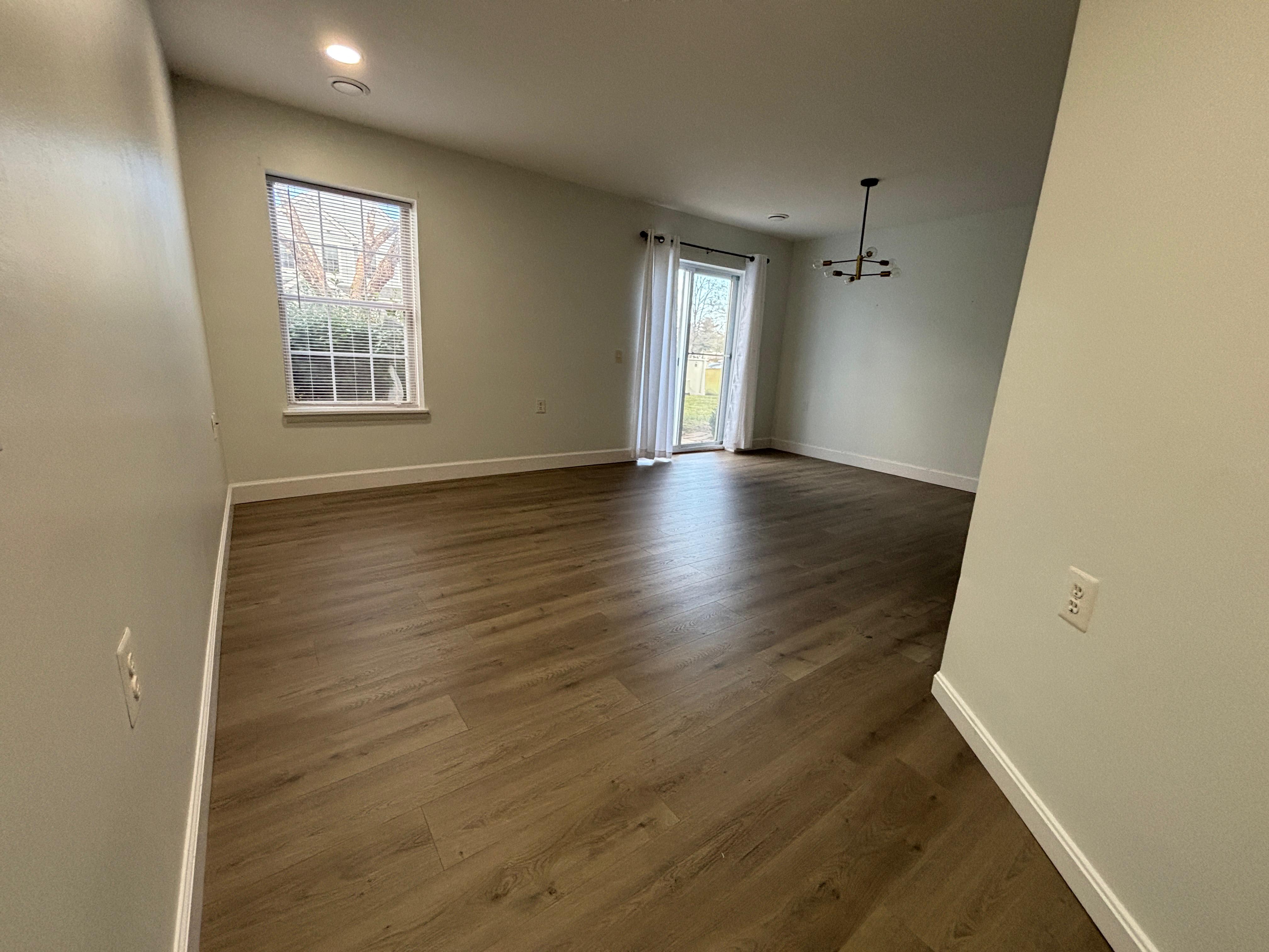 5701 Lavender Plaza – photo 3