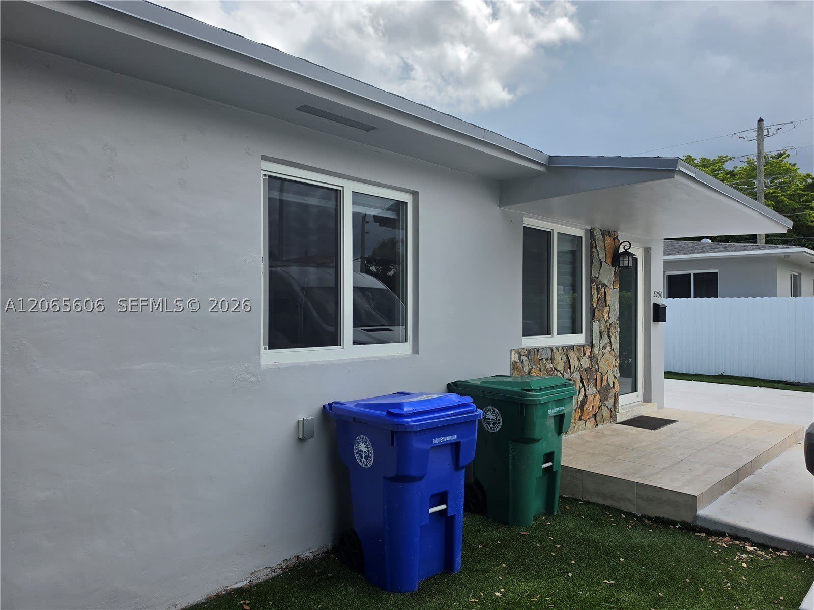 5290 Nw 2Nd Ter – photo 2