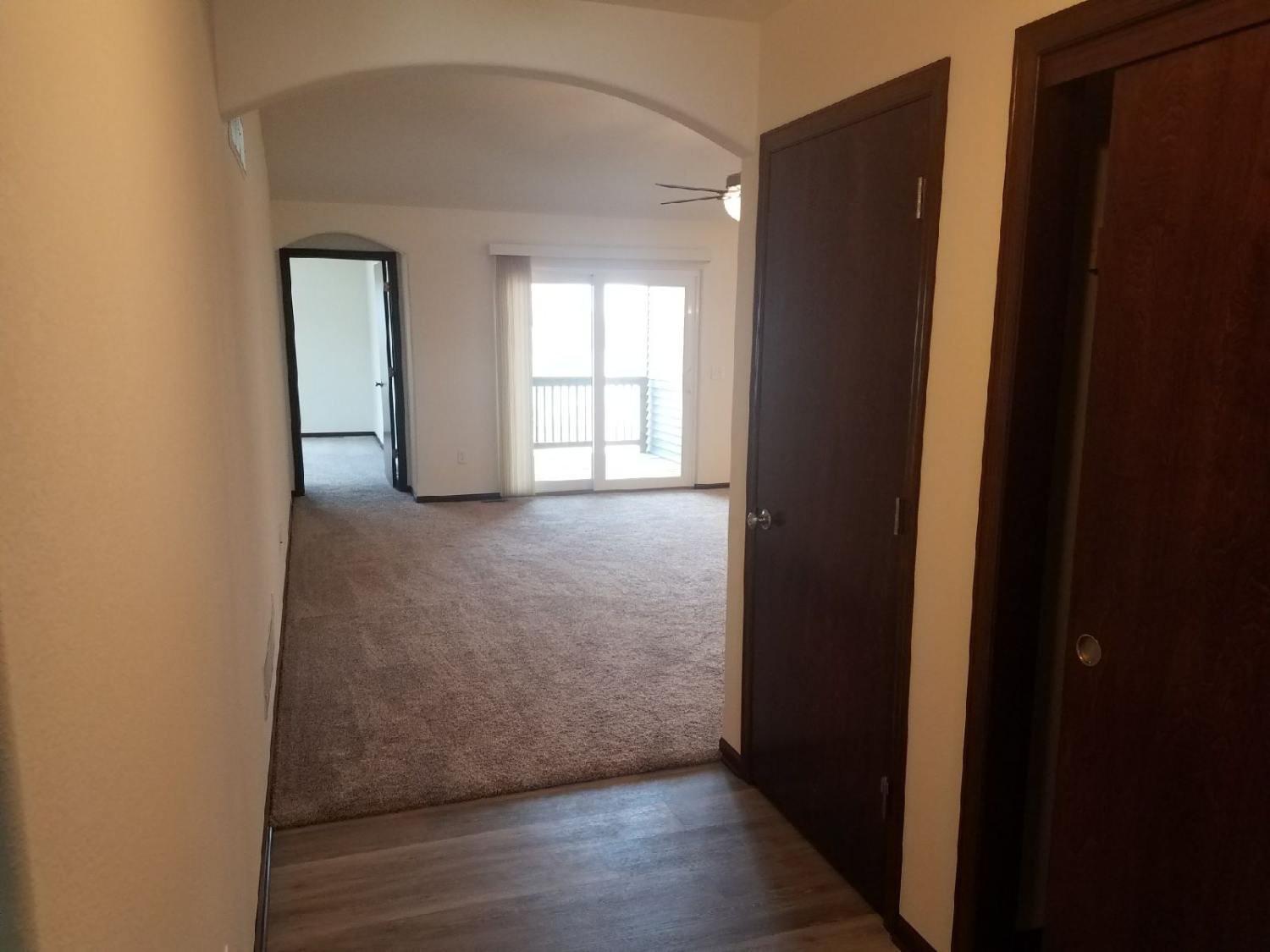124 Villa Ct – photo 2
