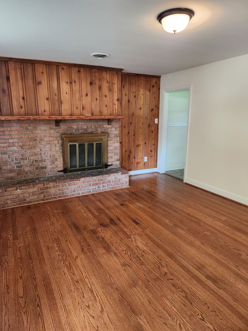 2 bed 1 bath Duplex Unit-Chesterfield – photo 2