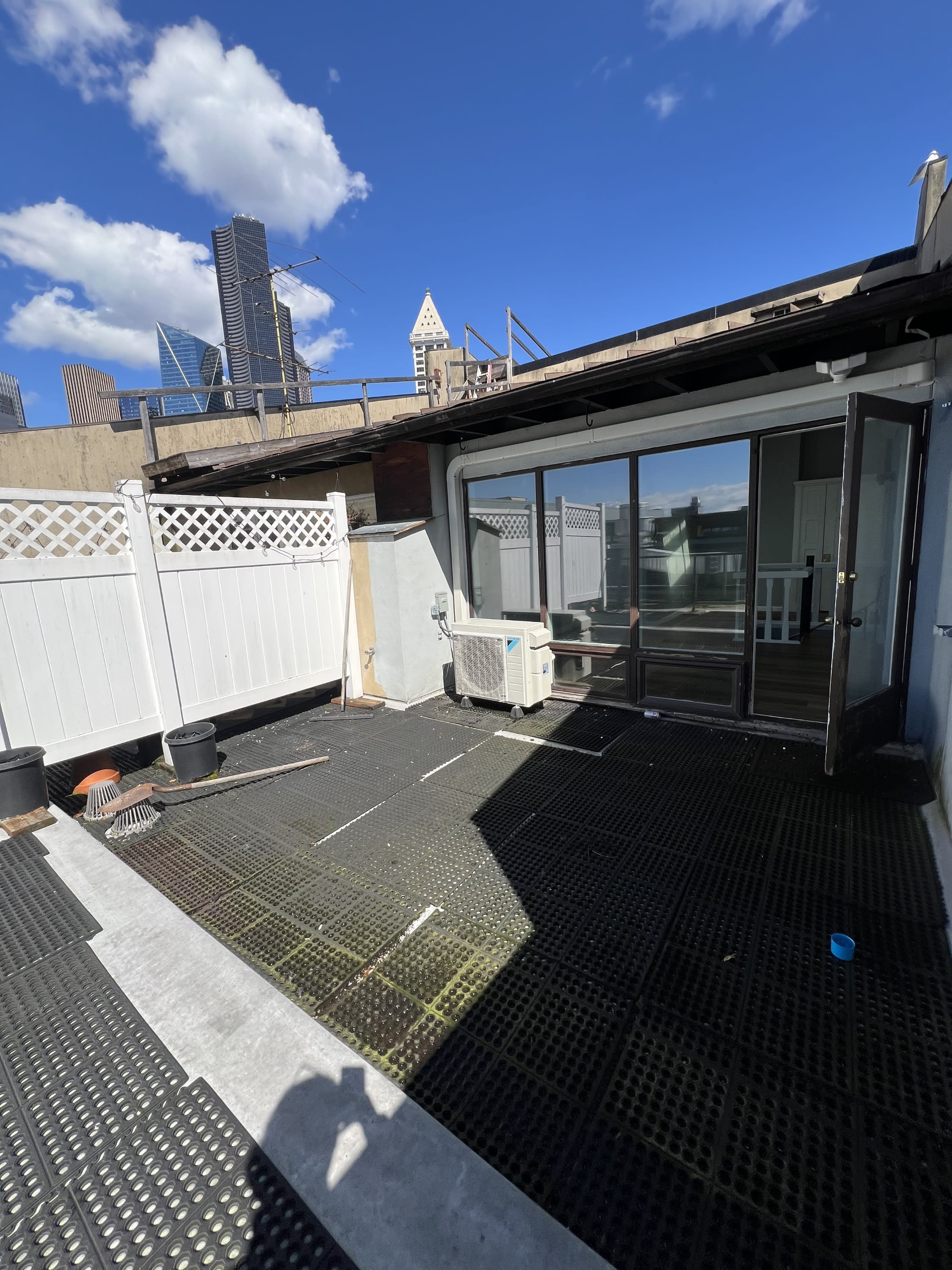 213 1st Avenue South – photo 4