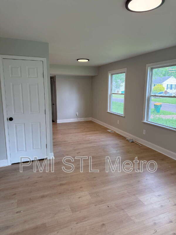 10432 Balmoral Dr – photo 2