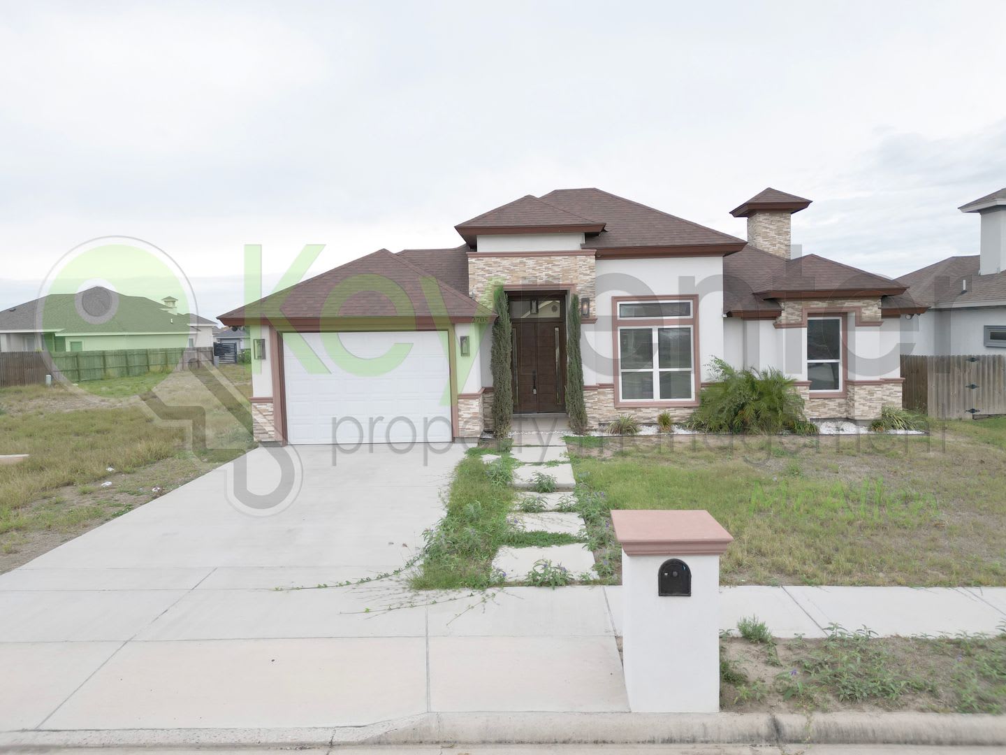Beautiful 3 bedroom/ 2.5 bath Home in Edinburg – photo 4