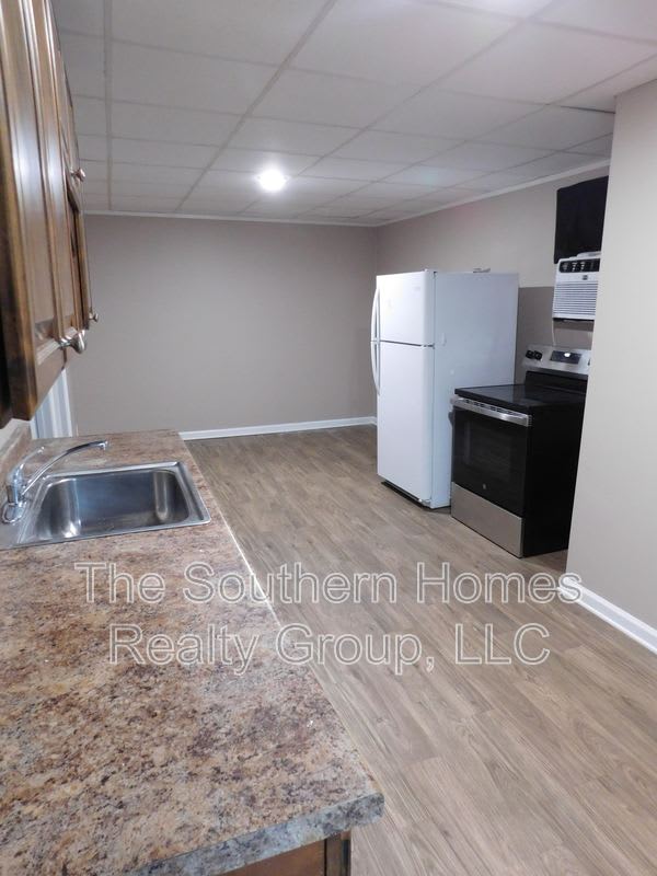1219 Pennsylvania Avenue – photo 3