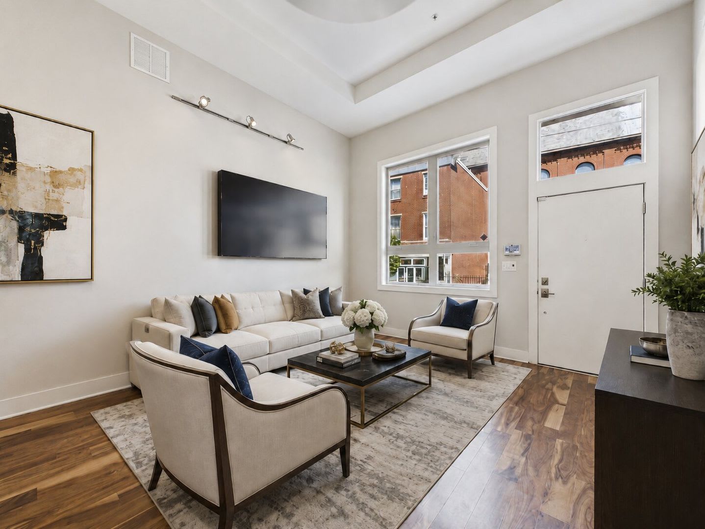 Luxury 23 Ft Wide 3Bed 2 5 Bath Northern Liberties Townhome W Garage Parking Finished Basement Roof Deck – photo 1