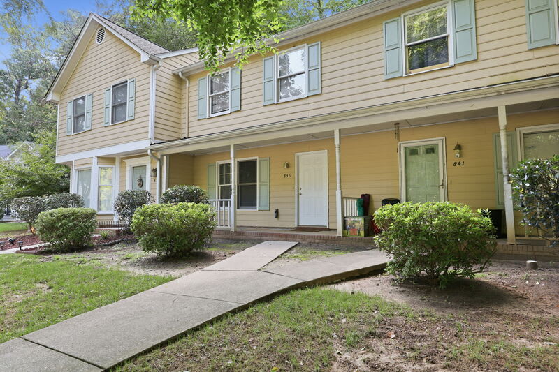 839 Dalewood Drive 1 – photo 2