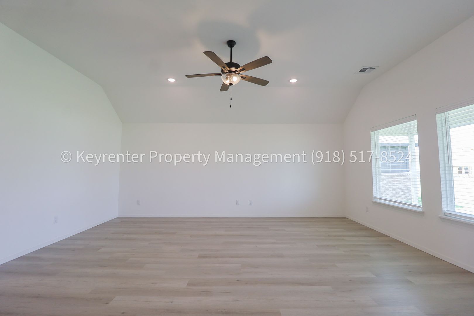 Stunning New Construction Simmons Home 5 Bed 3 Bath Move In Ready – photo 5