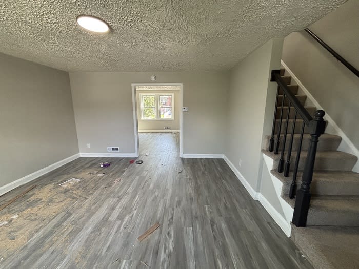 3799 Ravenwood Avenue – photo 2