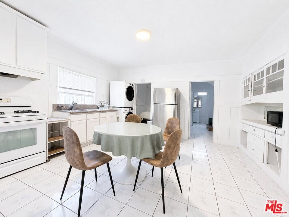 1186 W 37th Dr – photo 3