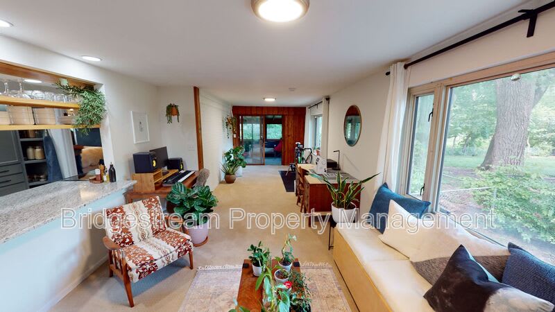 2125 Belloak Drive – photo 3