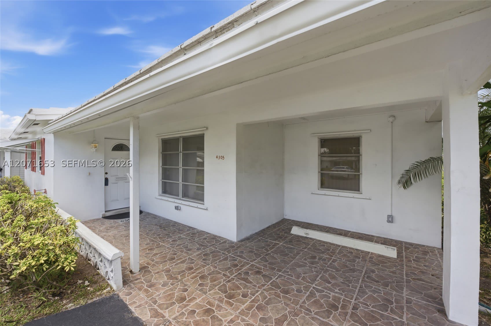 4305 Nw 1 Ter – photo 4
